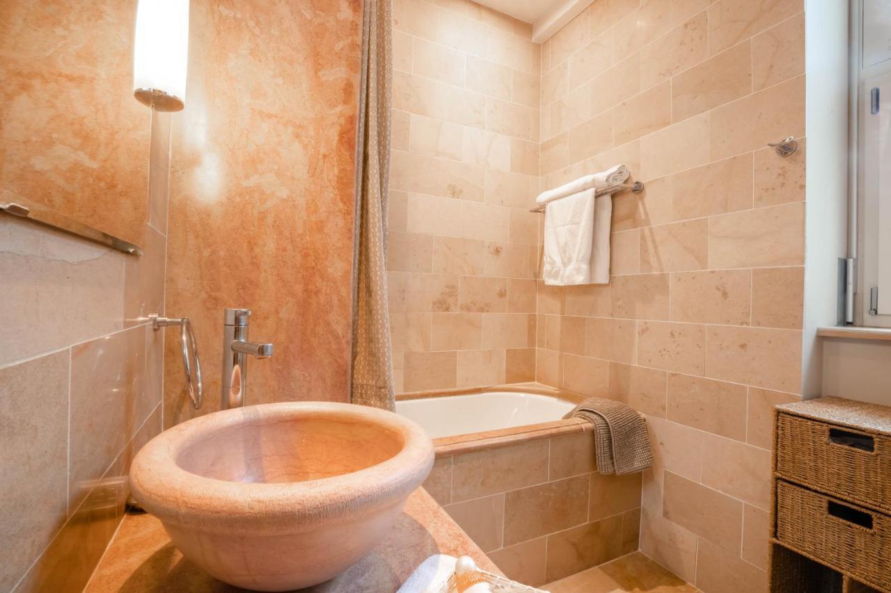 Bed and Breakfast Octroi Saint-Jacques Бон Екстер'єр фото